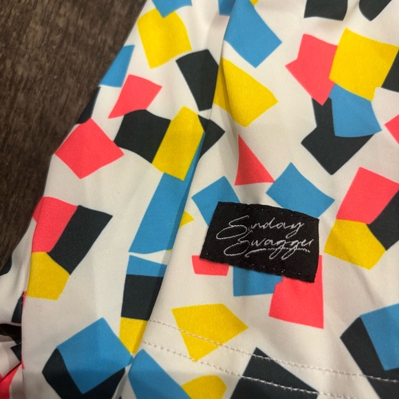 Sunday Swagger Multicolor Geometric Pattern Men's Golf Polo Shirt - Picture 3 of 4